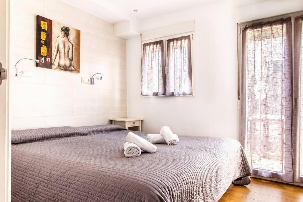 Apartamento Con Terraza Privada Cerca De La Playa Valencia Luaran gambar